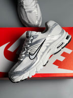 Nike Moto 2k