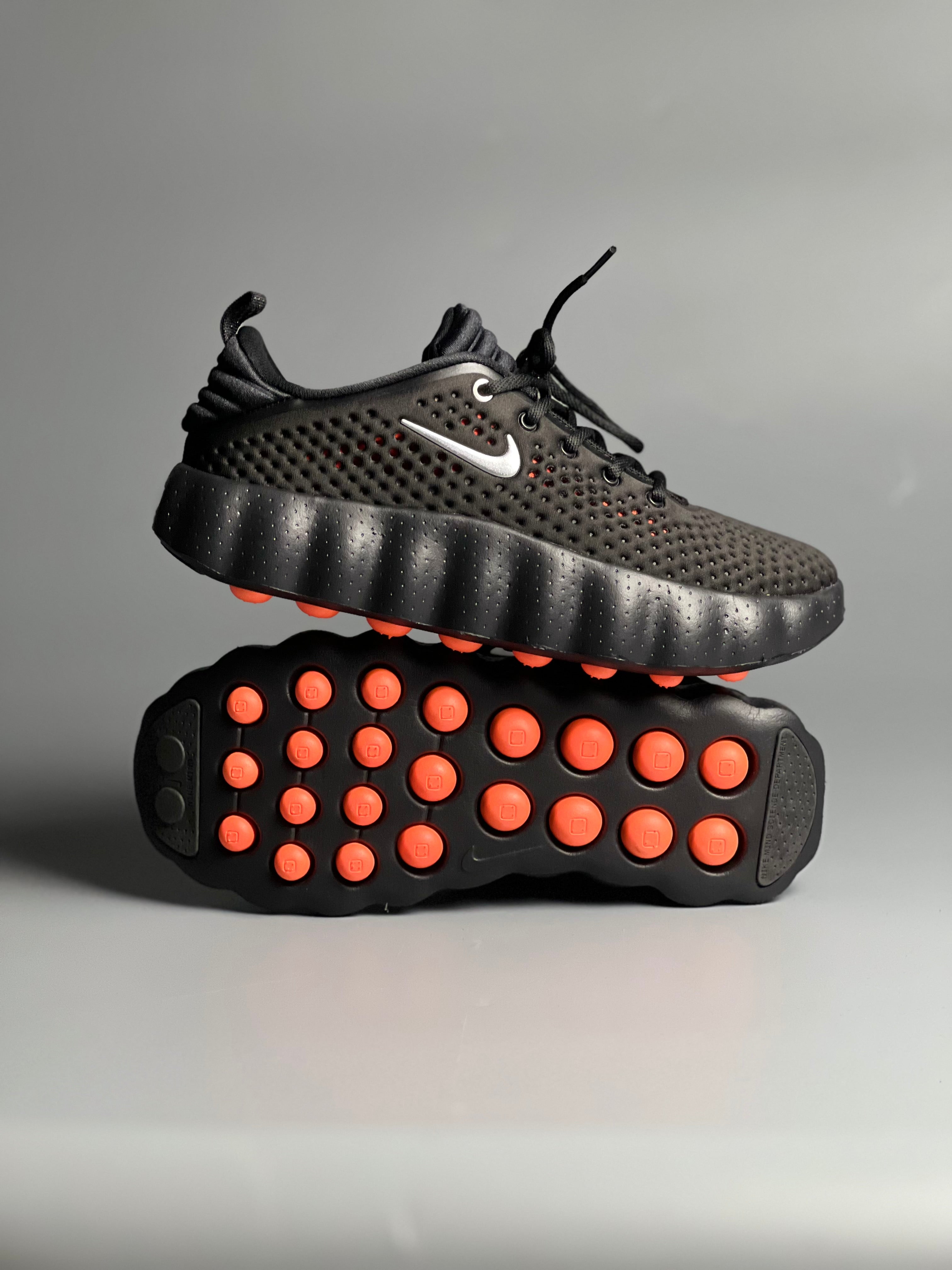 Nike mind 002 black