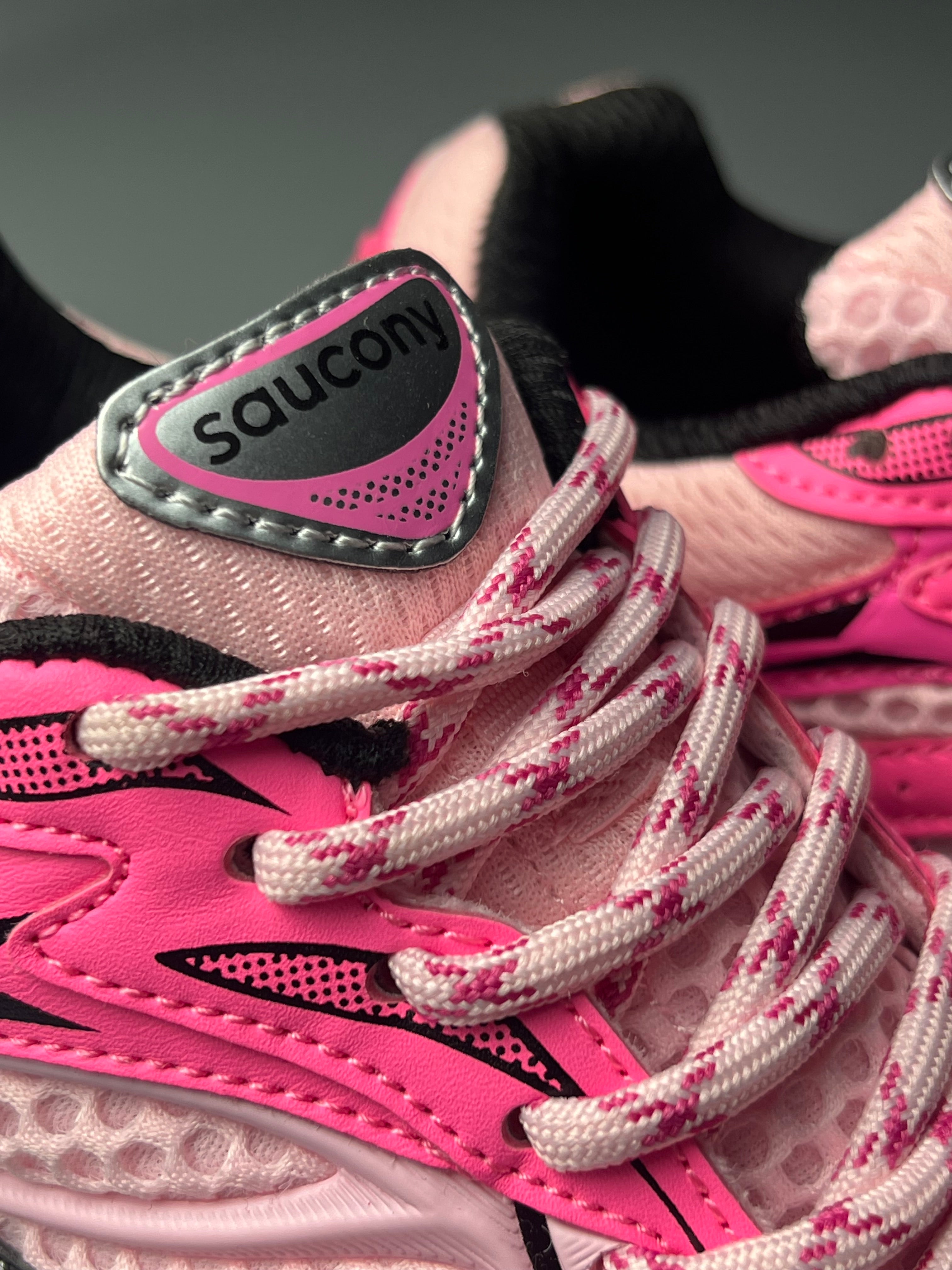 Saucony Fuschia/Pink