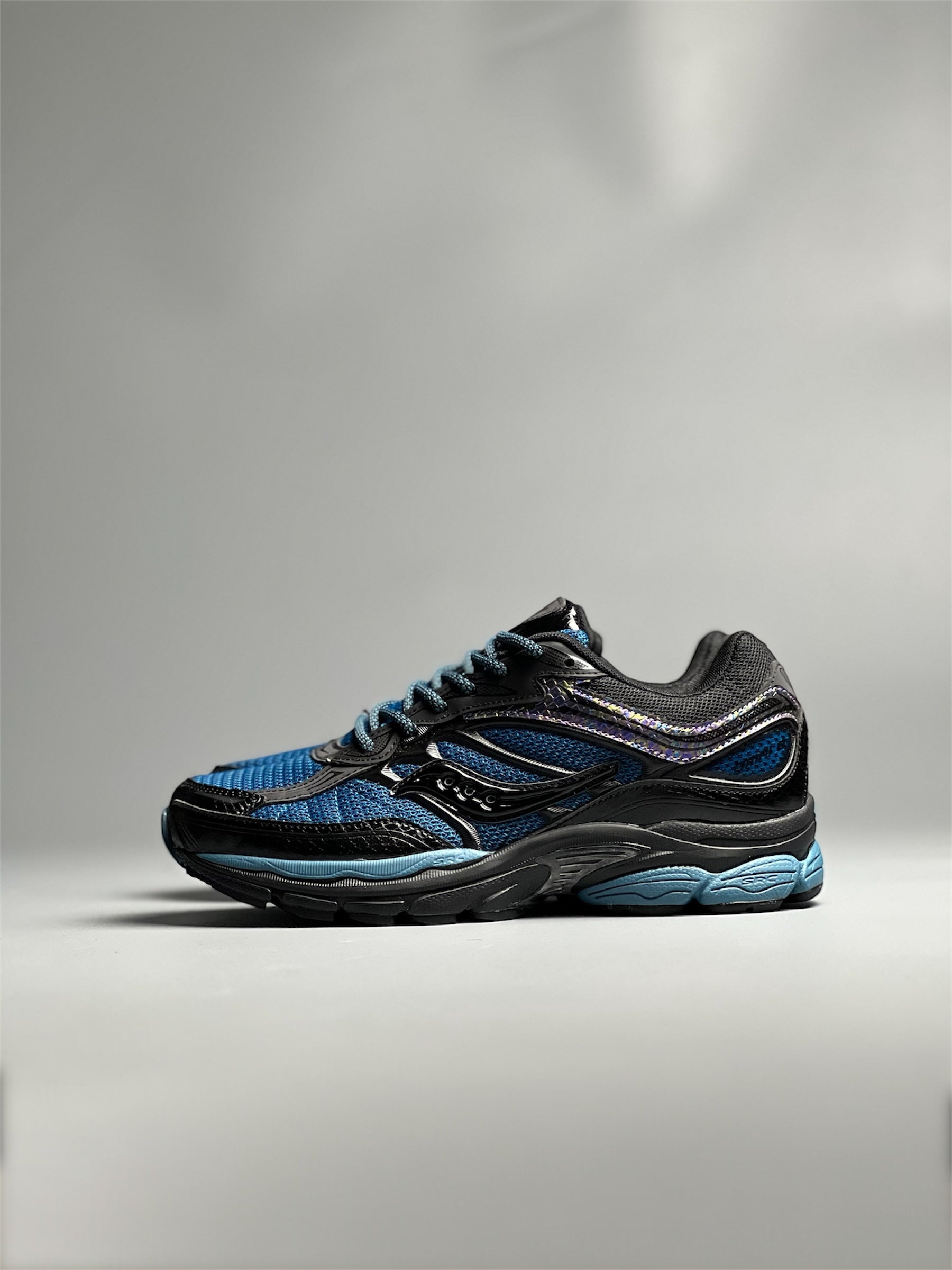 Saucony Progrid OMNI 9 "GLOWACONSTRICTOR BLACK"