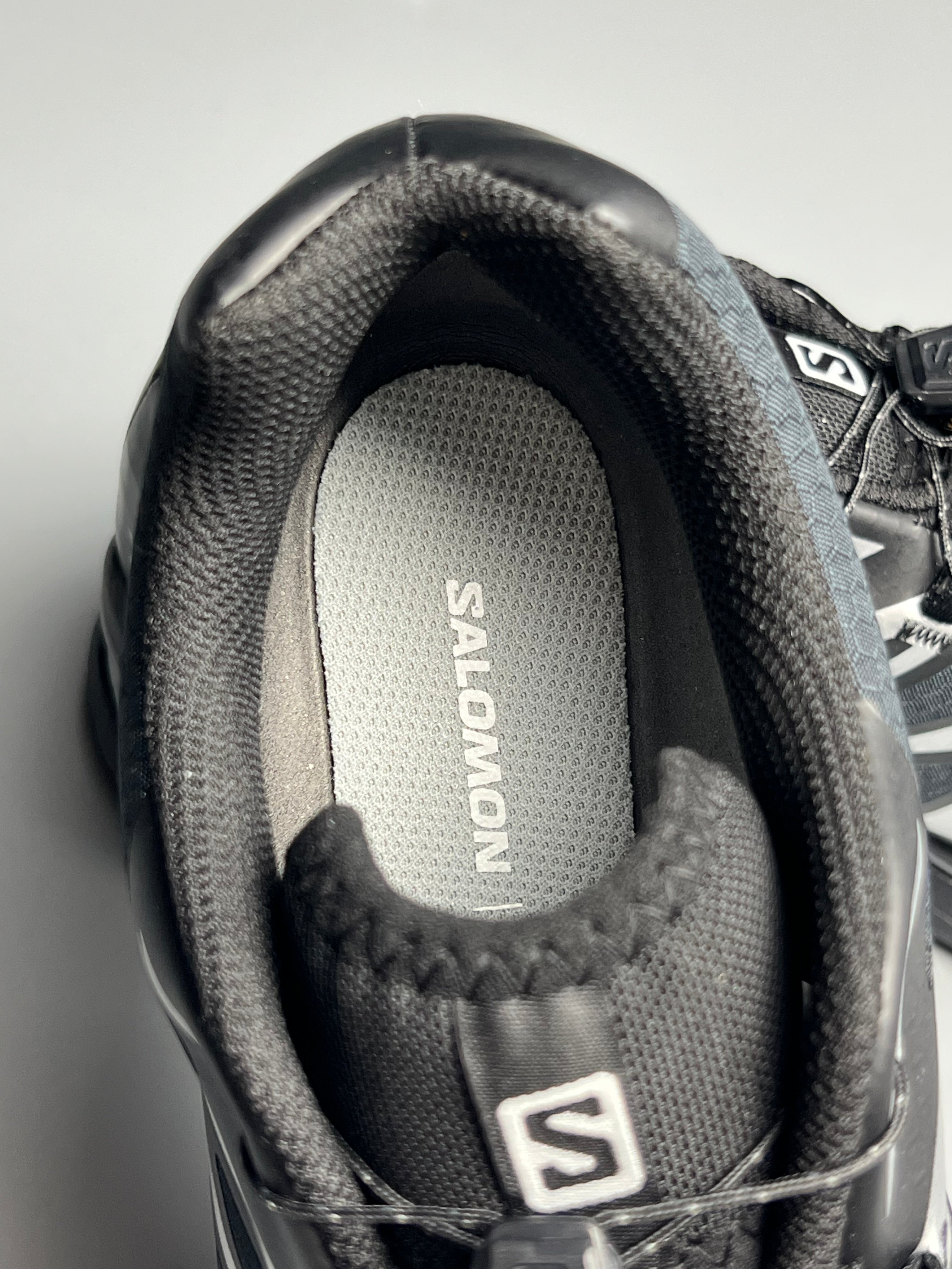 Salomon XT6