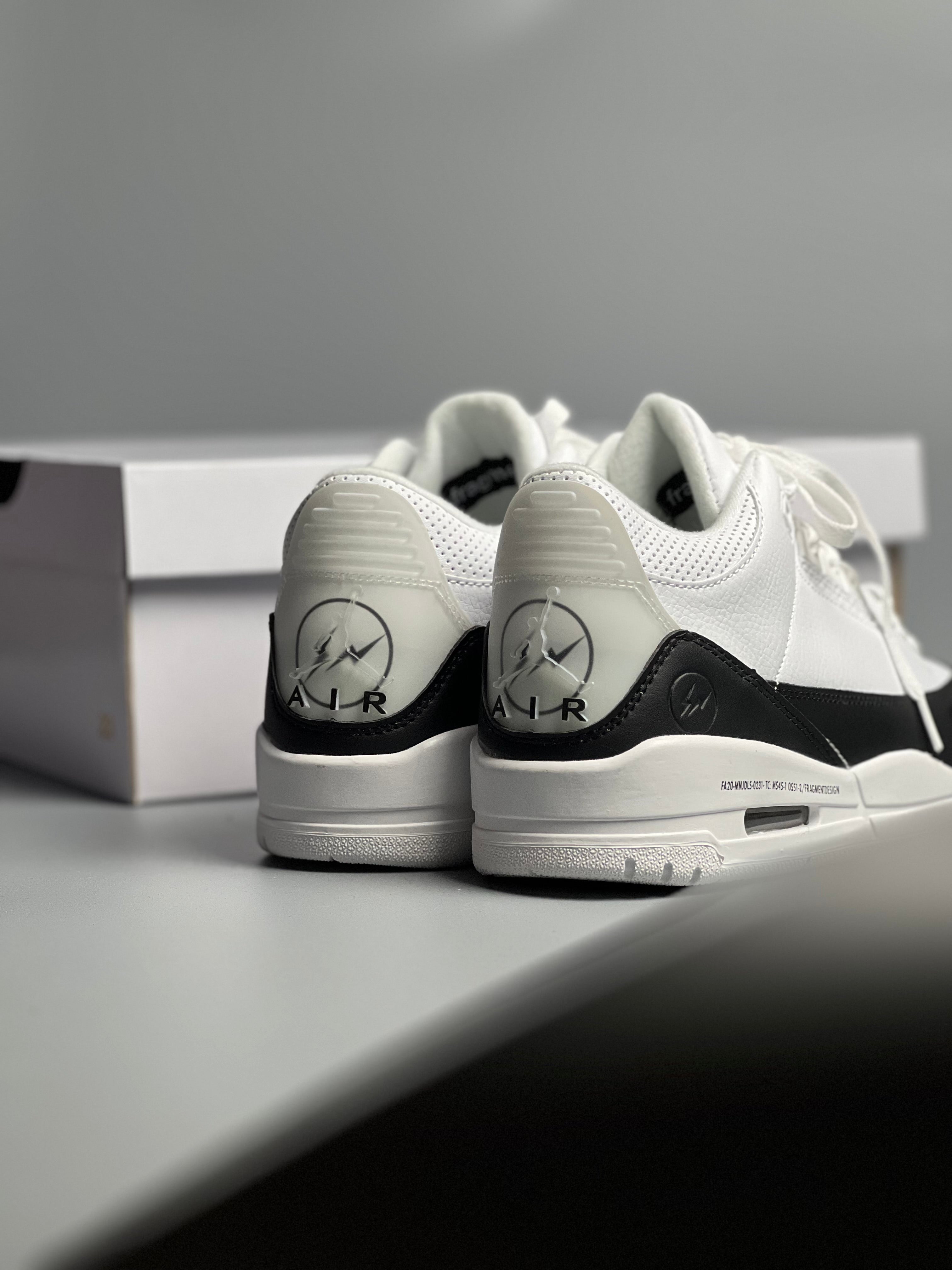 Jordan 3 Retro Fragment