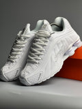 Nike shox r4 white