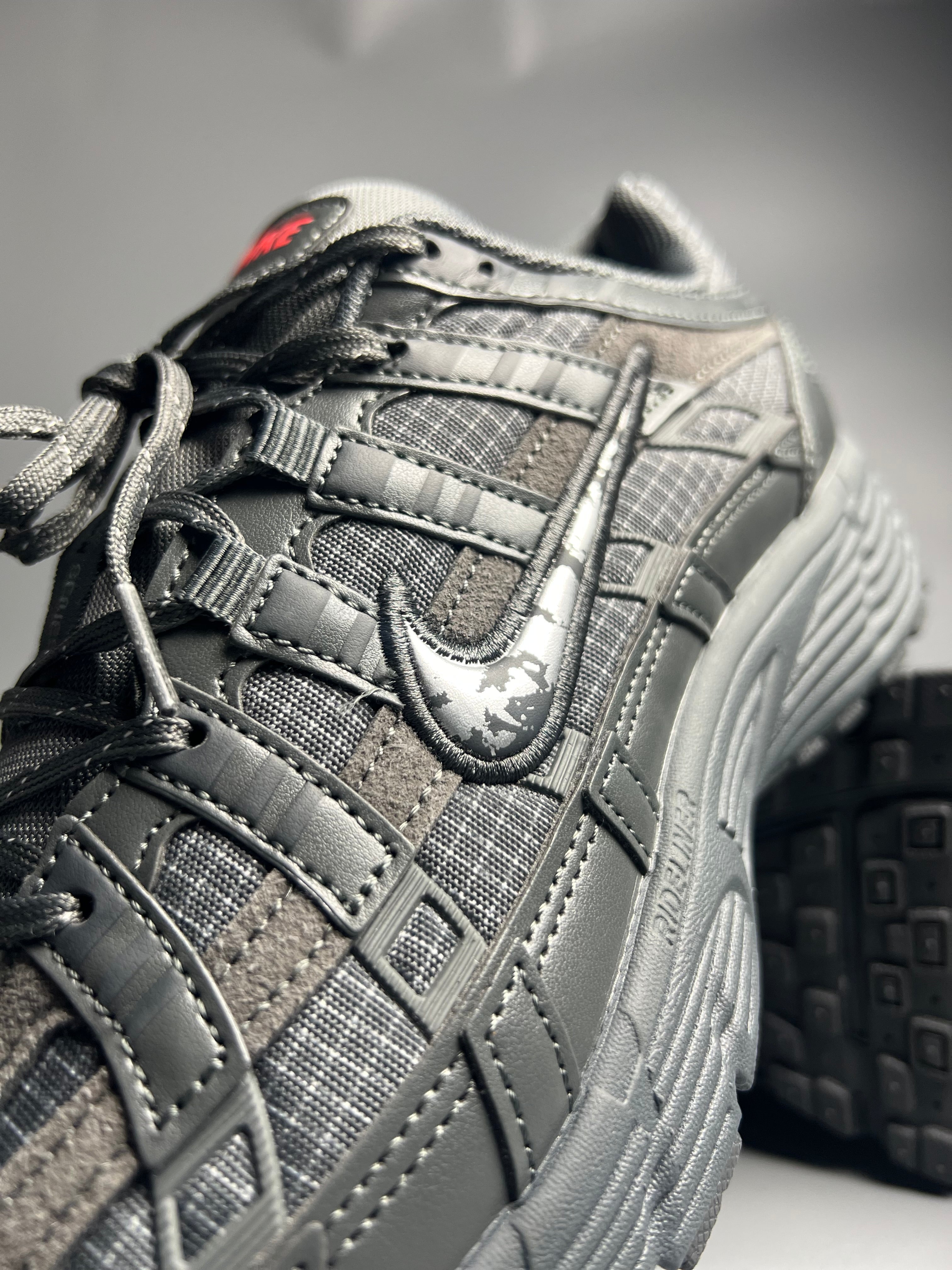 Nike P-6000 PRM Iron