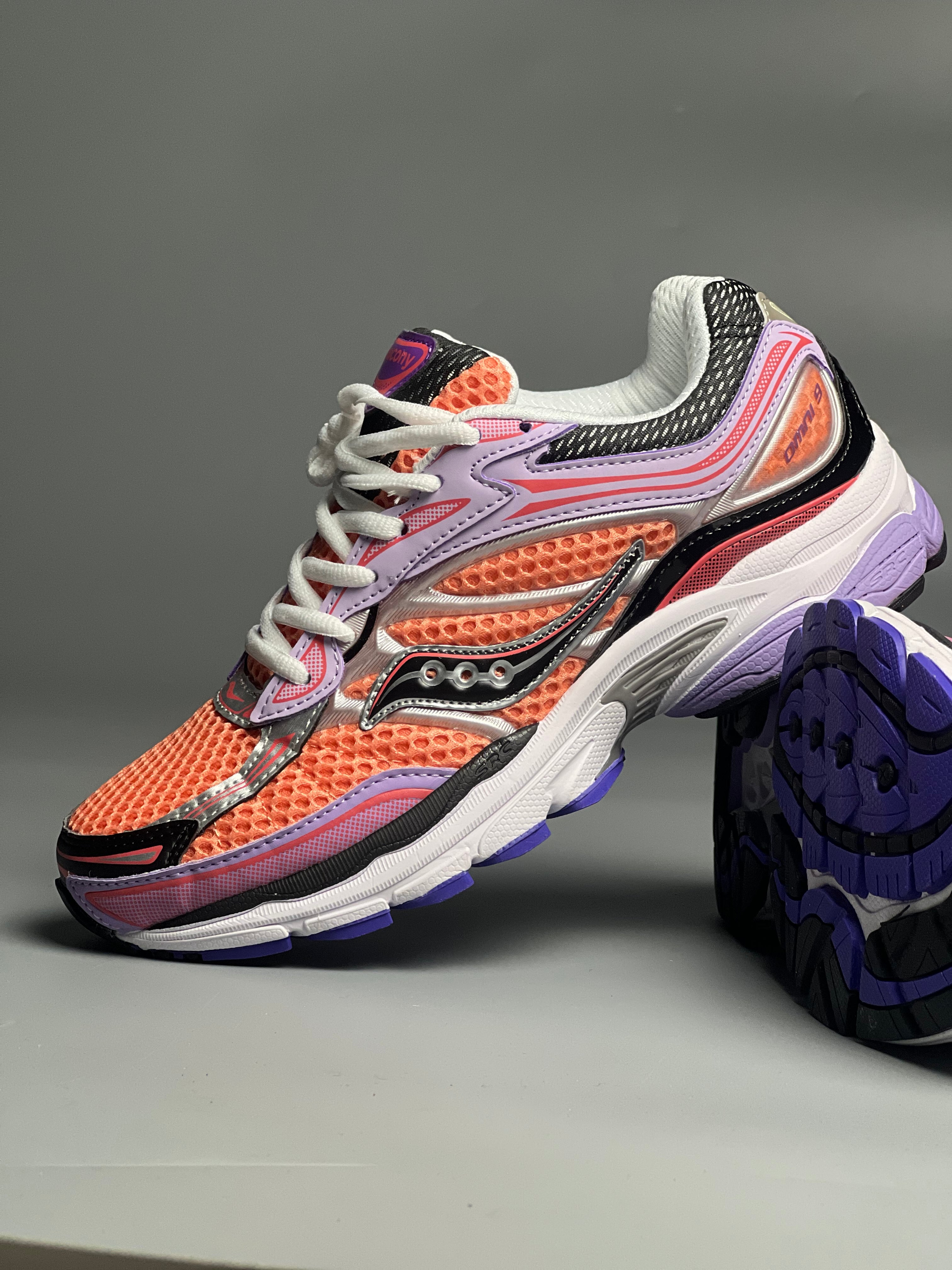 Saucony omni9