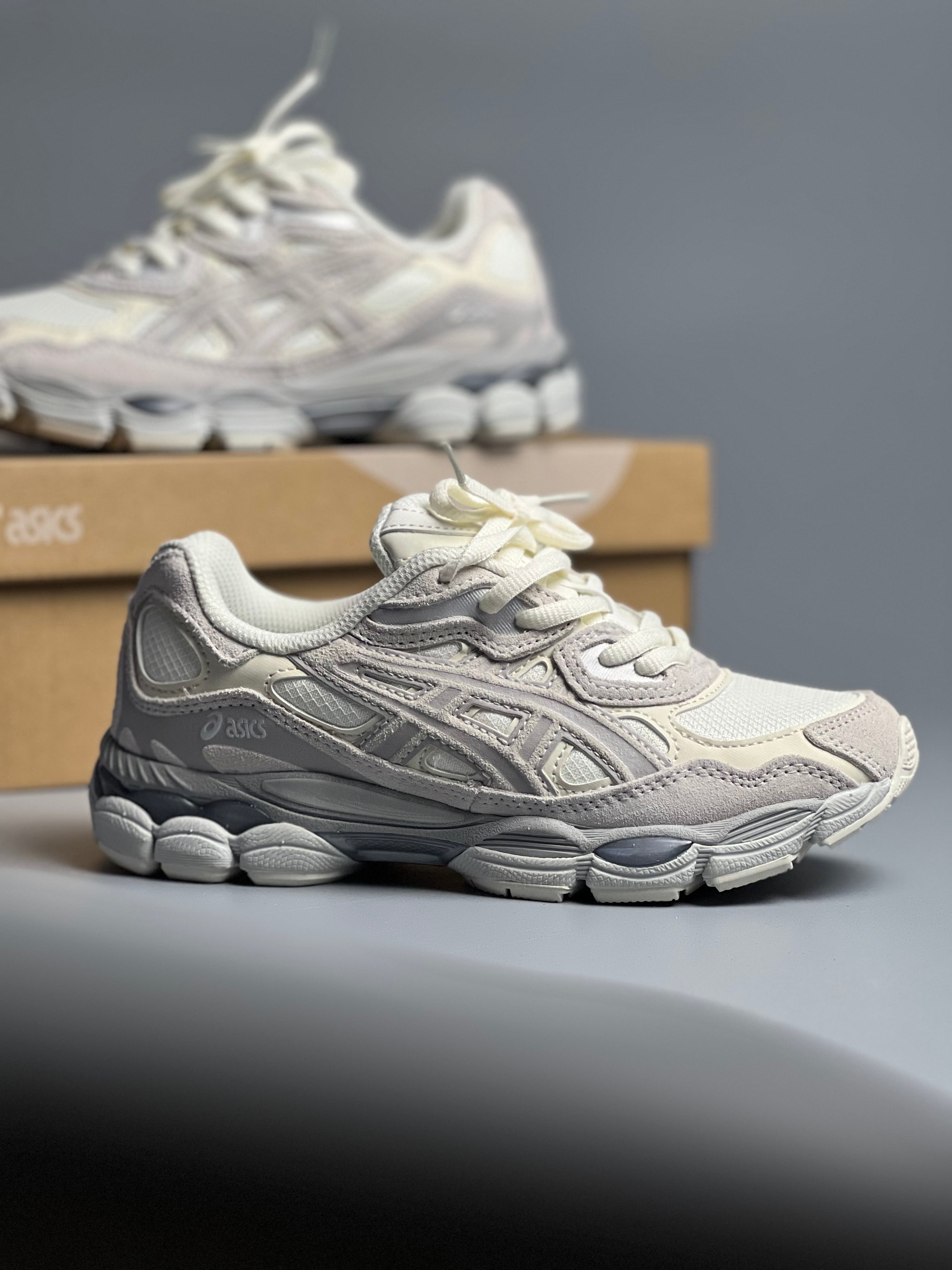 Asics NYC gray