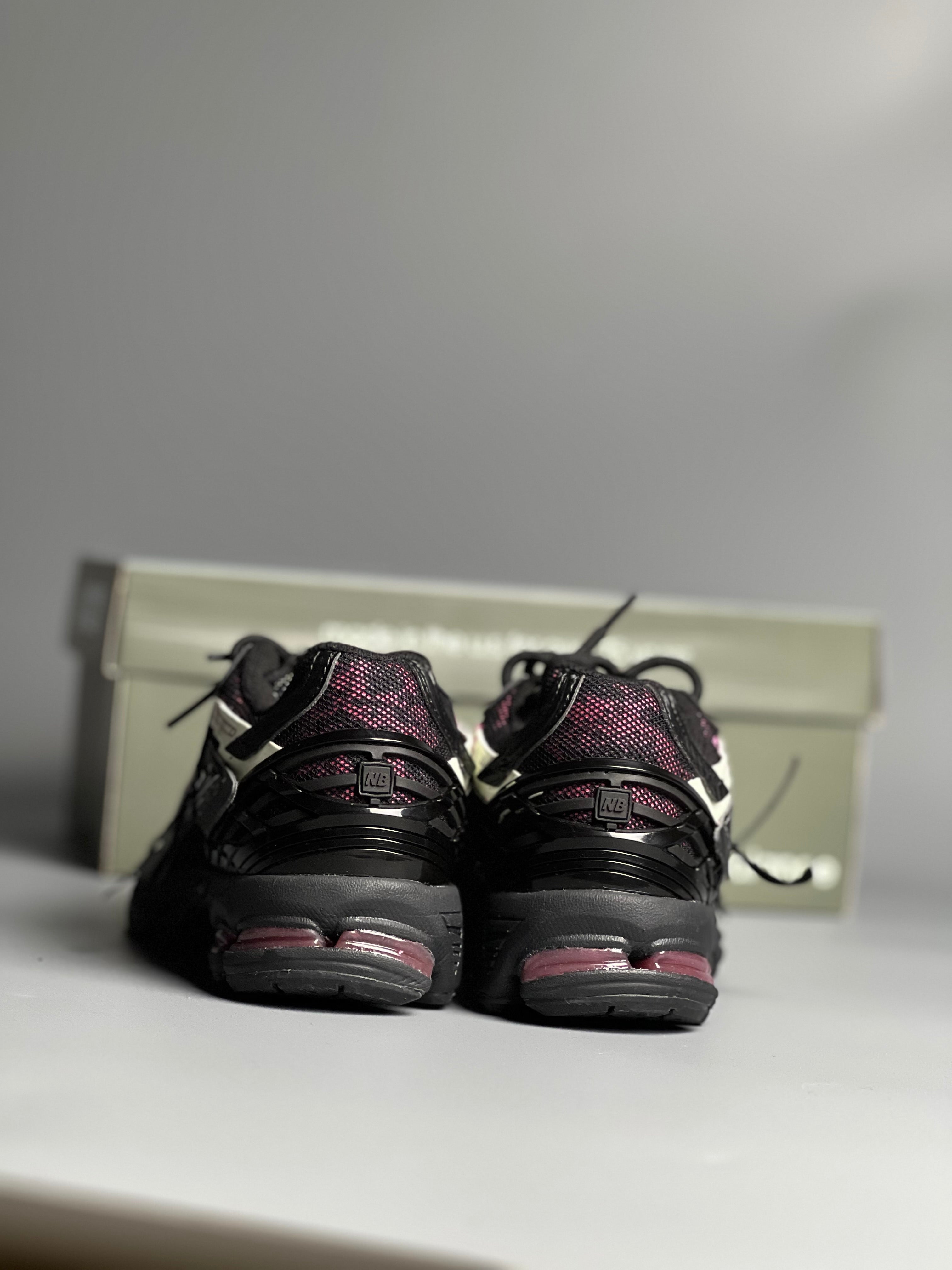 New Balance 1906A