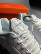 Nike shox r4 white