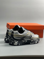 Nike Initiator Custom Grey/Black