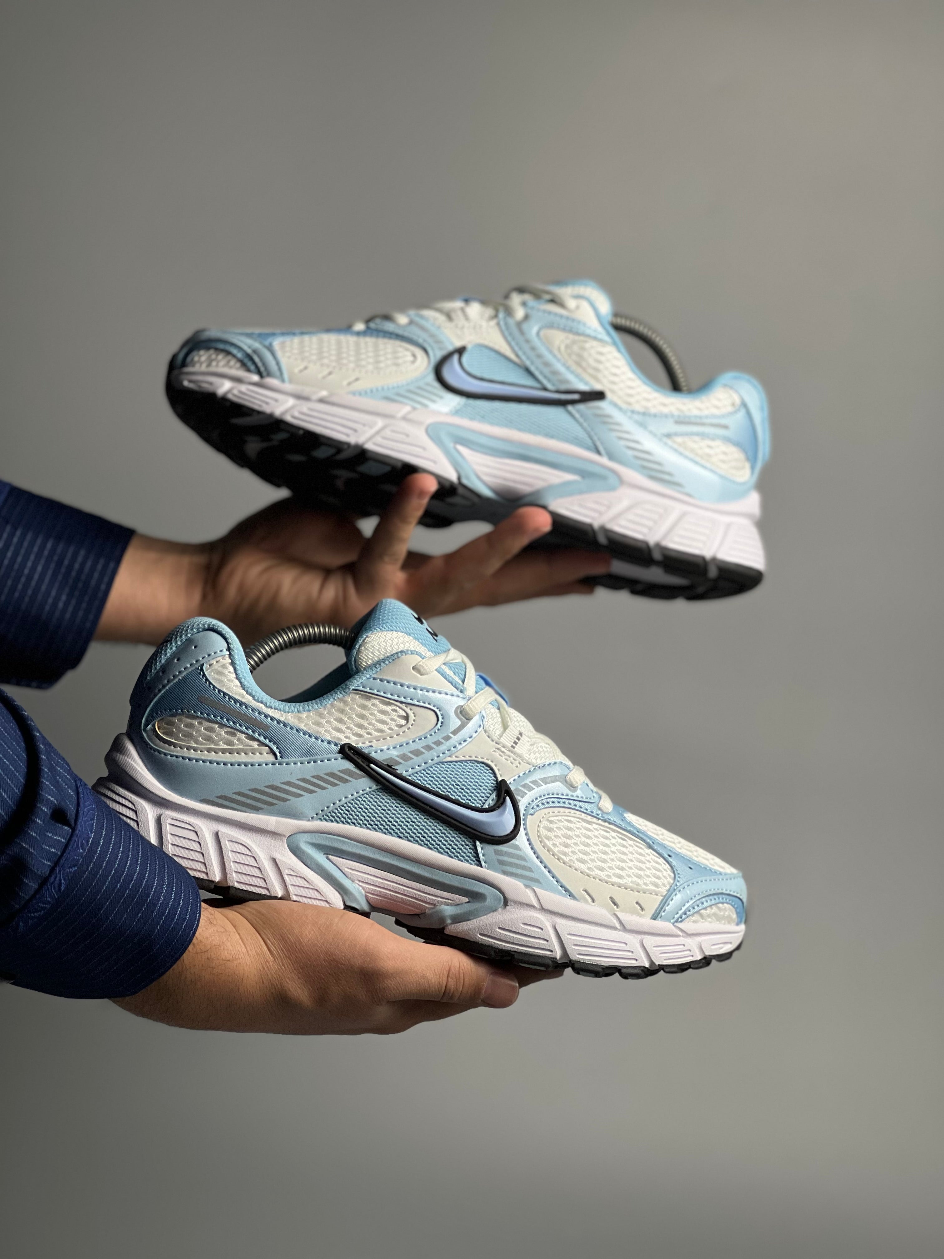 Nike V2K Run