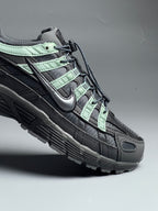 P6000  'Anthracite Clay Green'