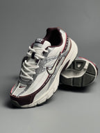 Nike Initiator famme