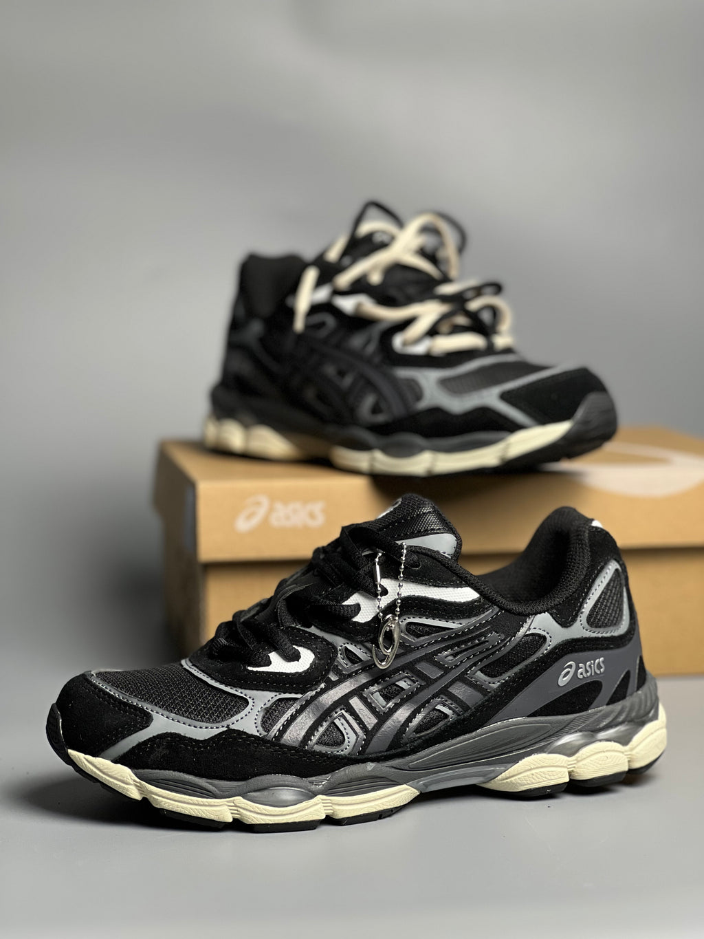 ASICS GEL NYC NOIR GRIS BEIGE