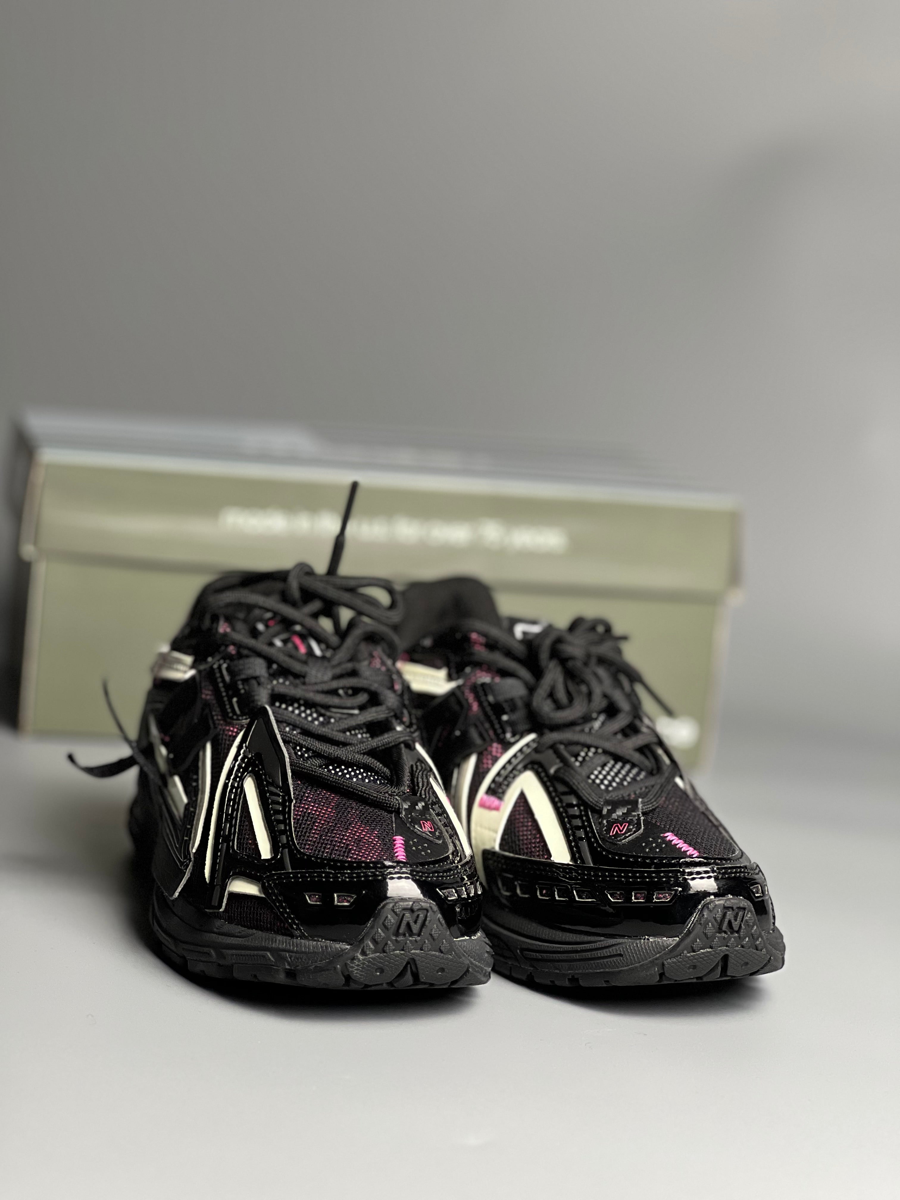 New Balance 1906A