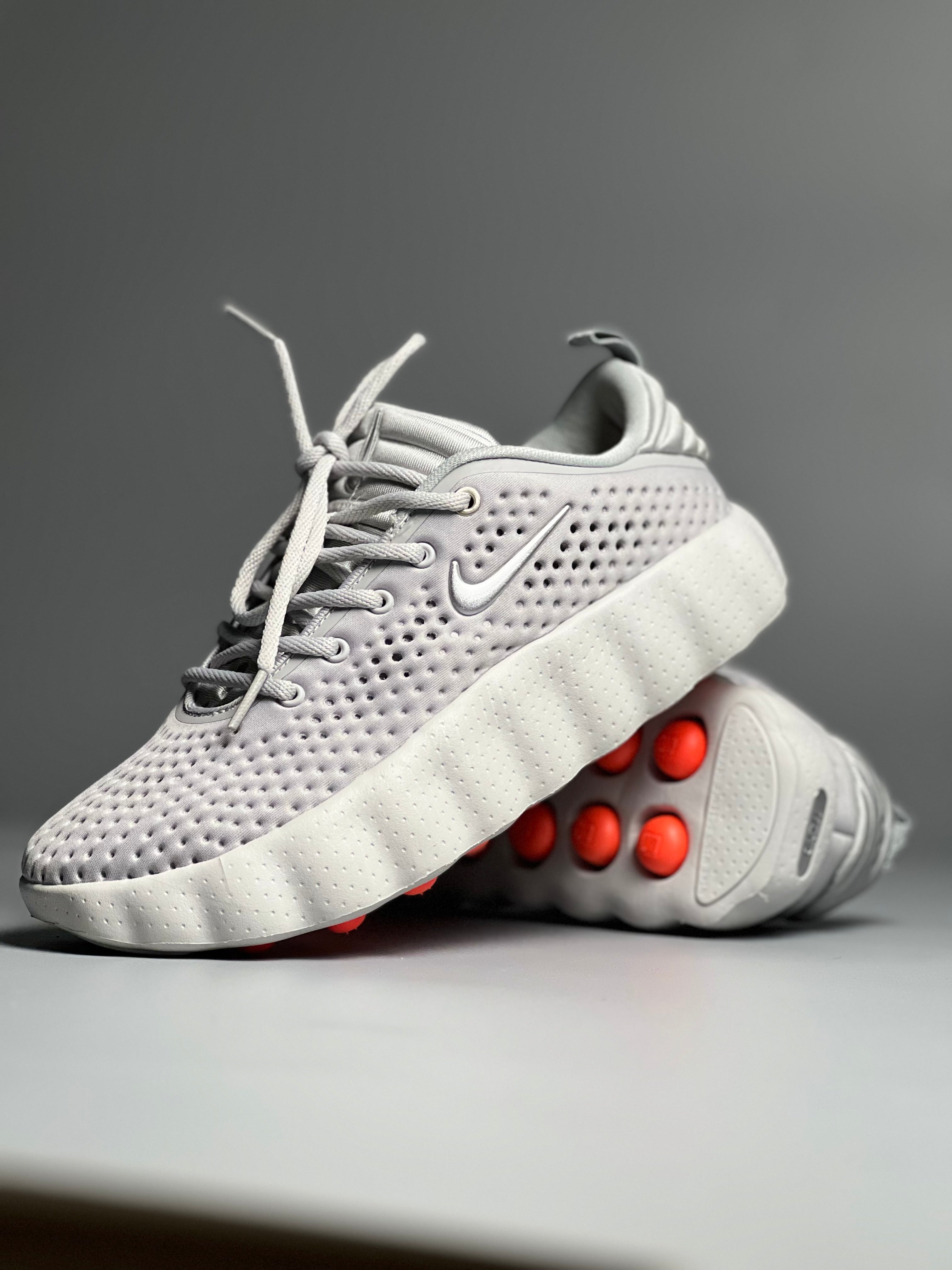 Nike mind 002
