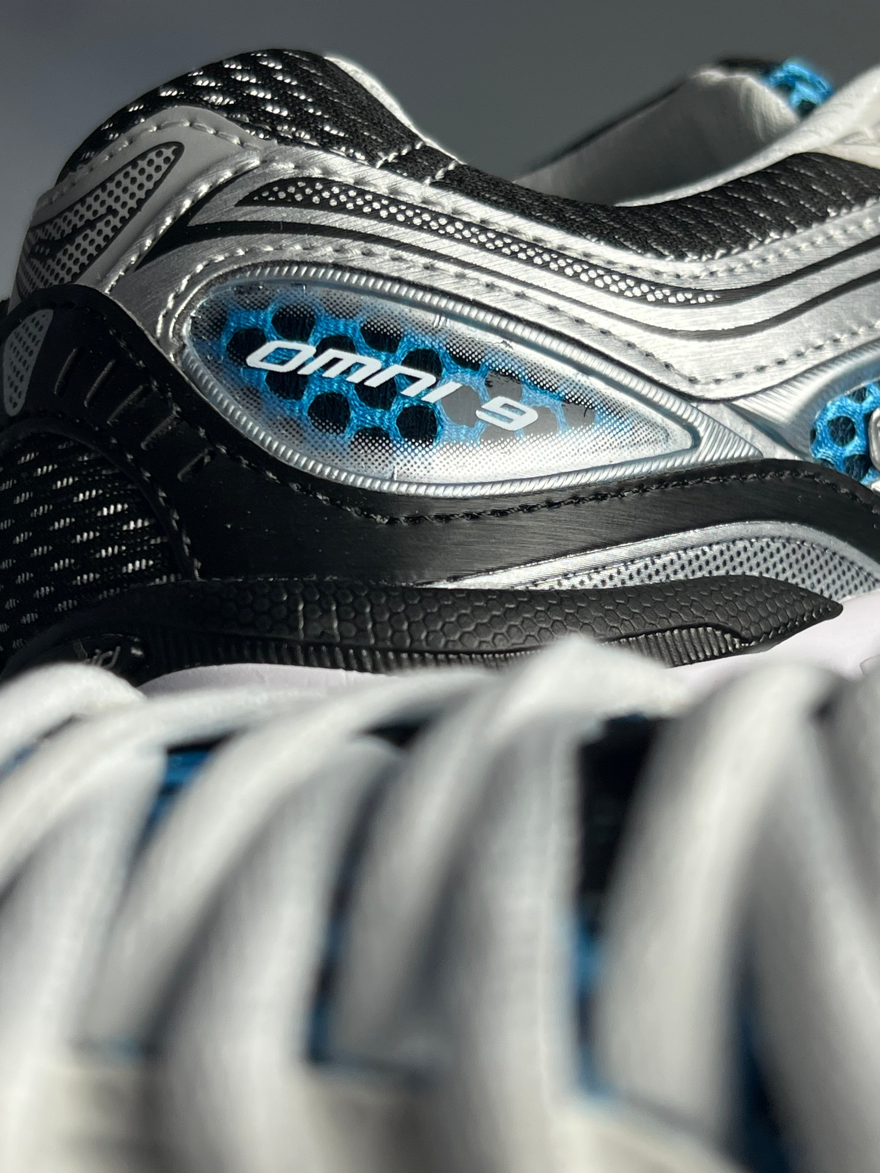 Saucony omni9 bleu/gris