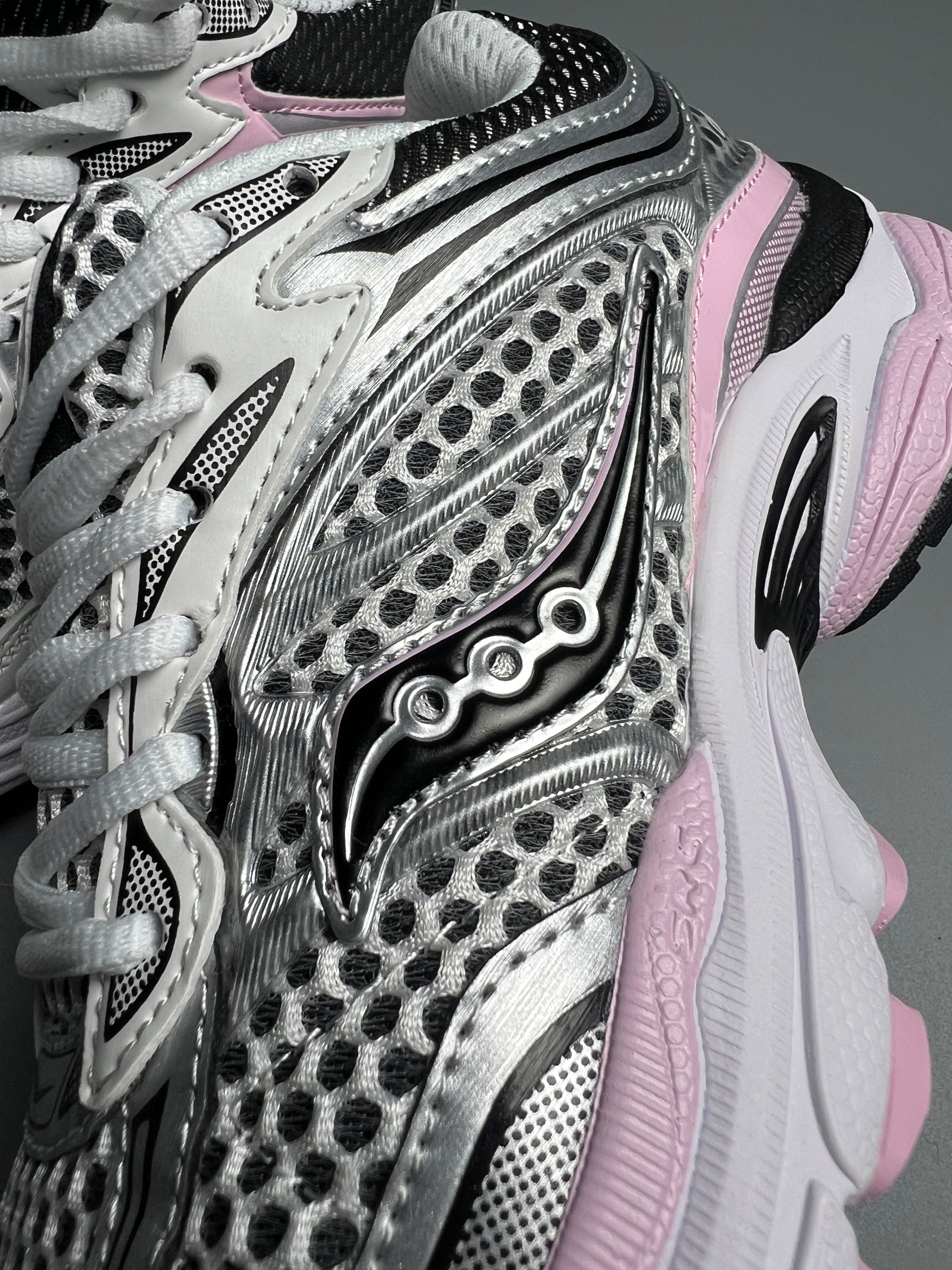 Soucony omni 9 pour famme