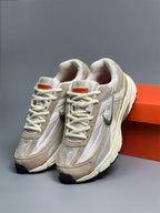 Nike Initiator