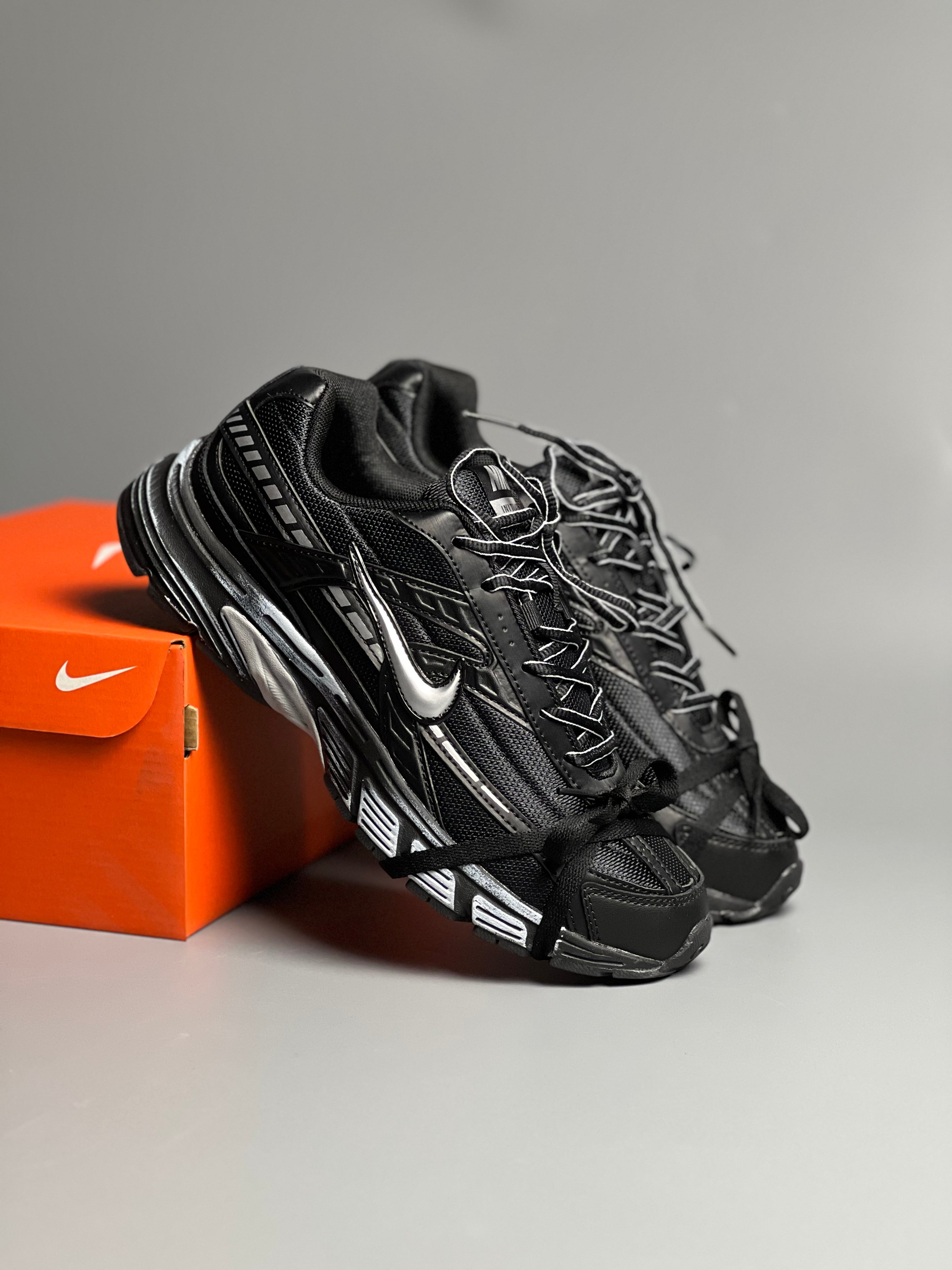 Nike Initiator RISK