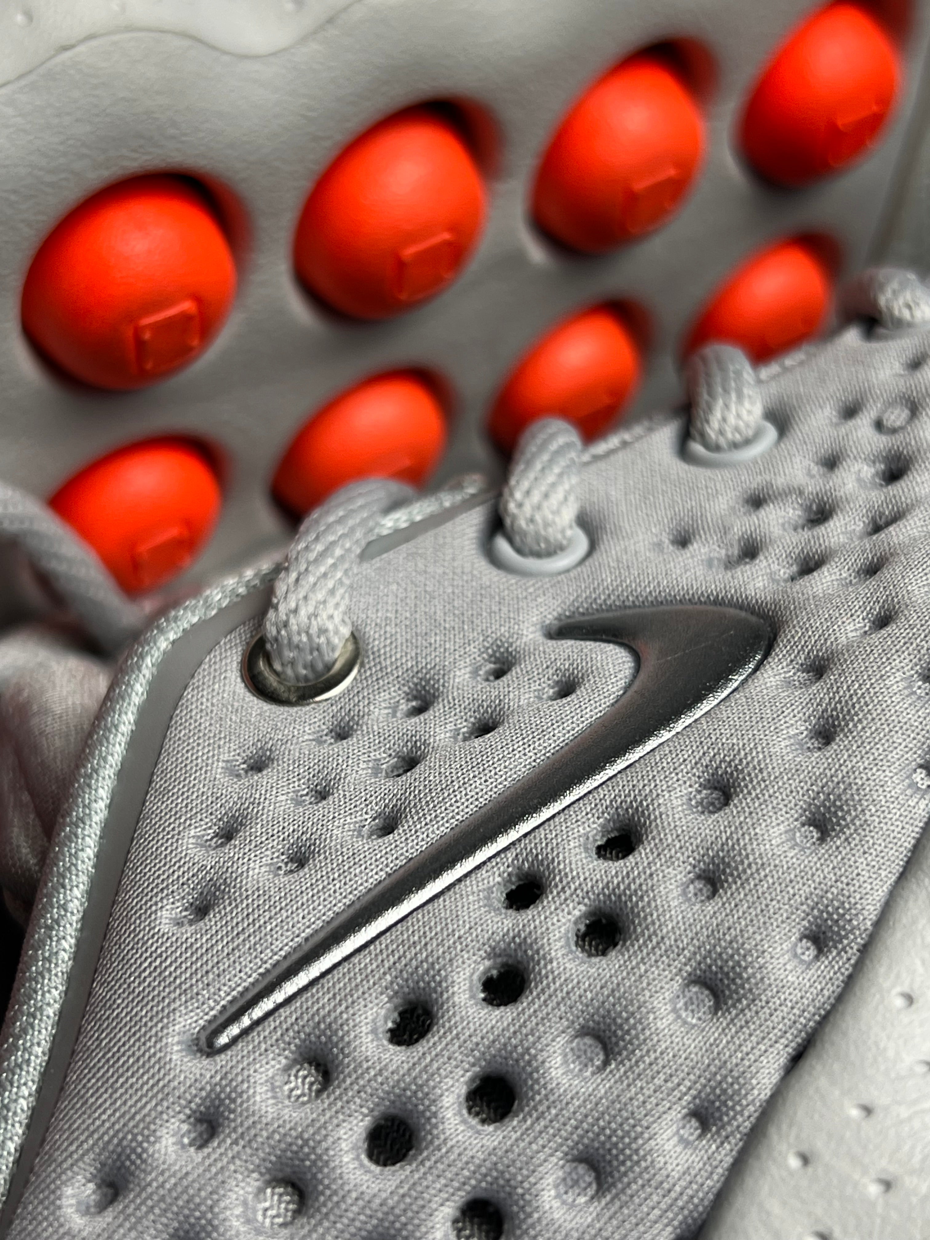 Nike mind 002