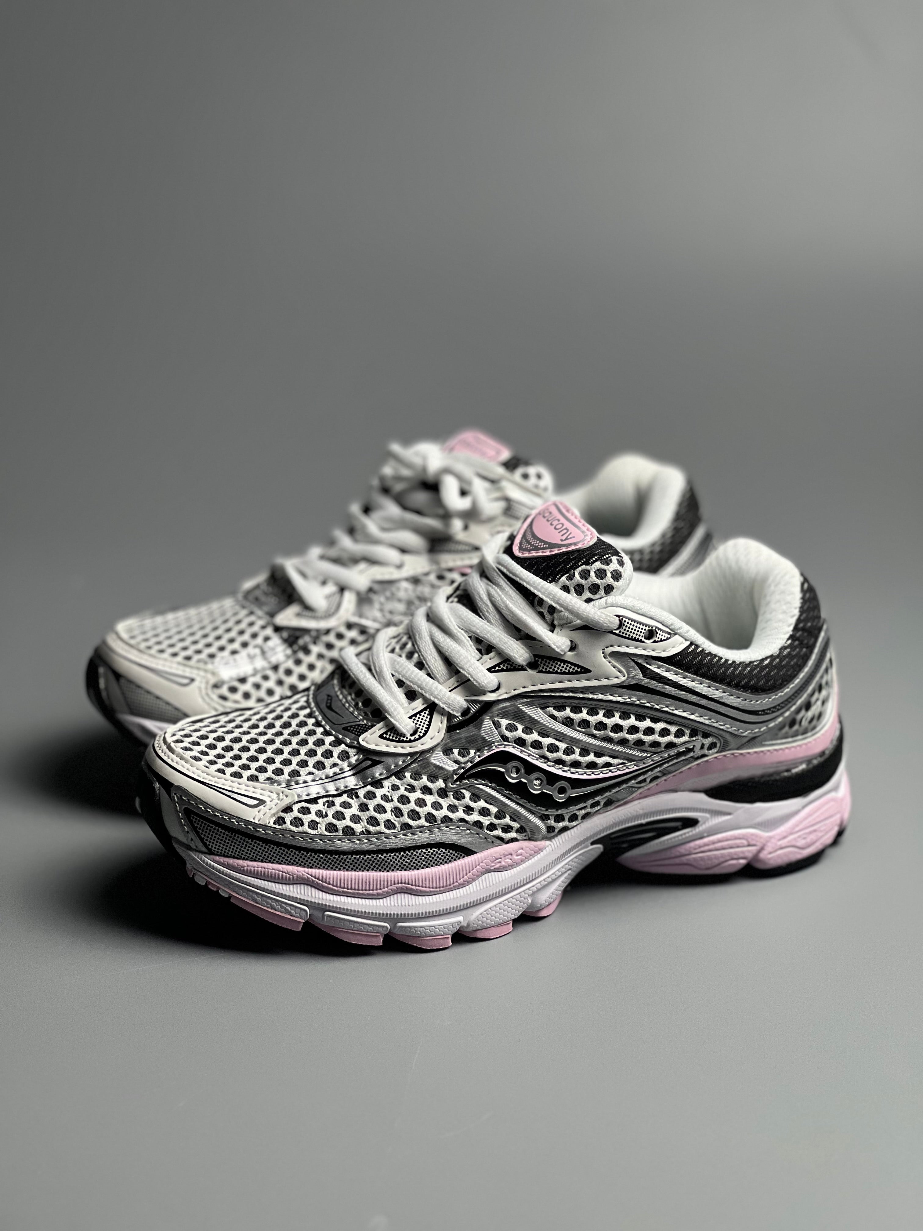 Soucony omni 9 pour famme