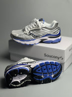 SAUCONY
PROGRID OMNI 9 OG WHITE SILVER BLUE