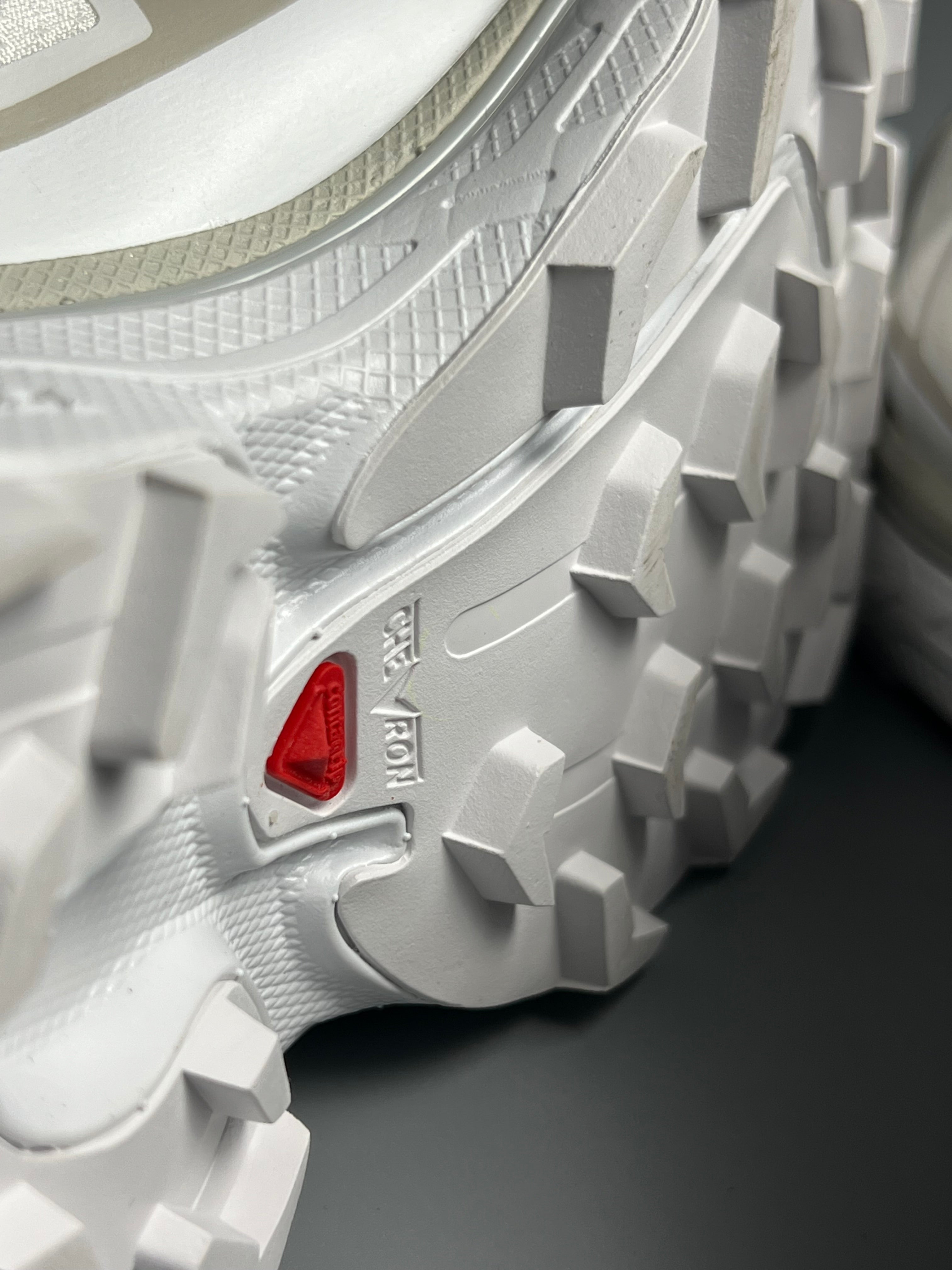 Salomon XT-6 / White