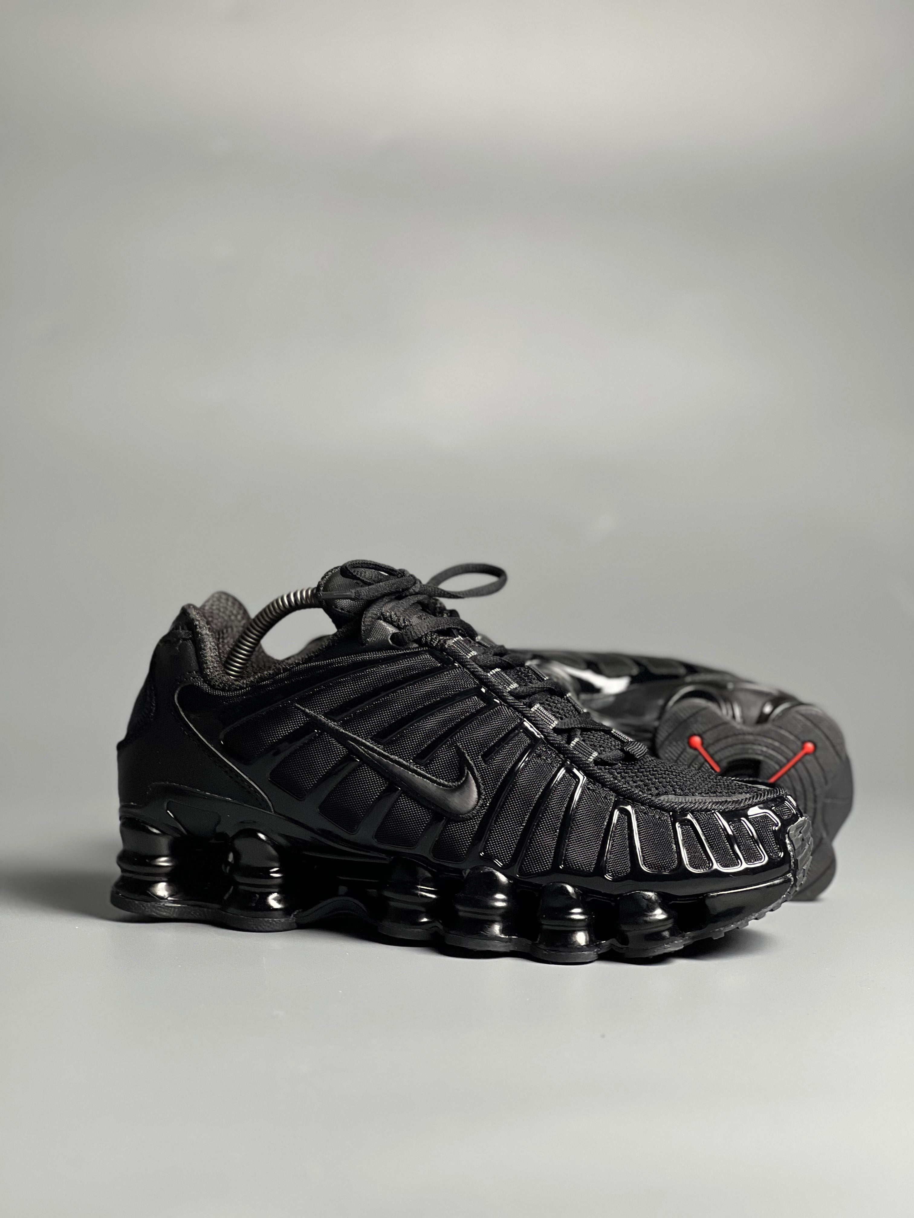 Shox noir