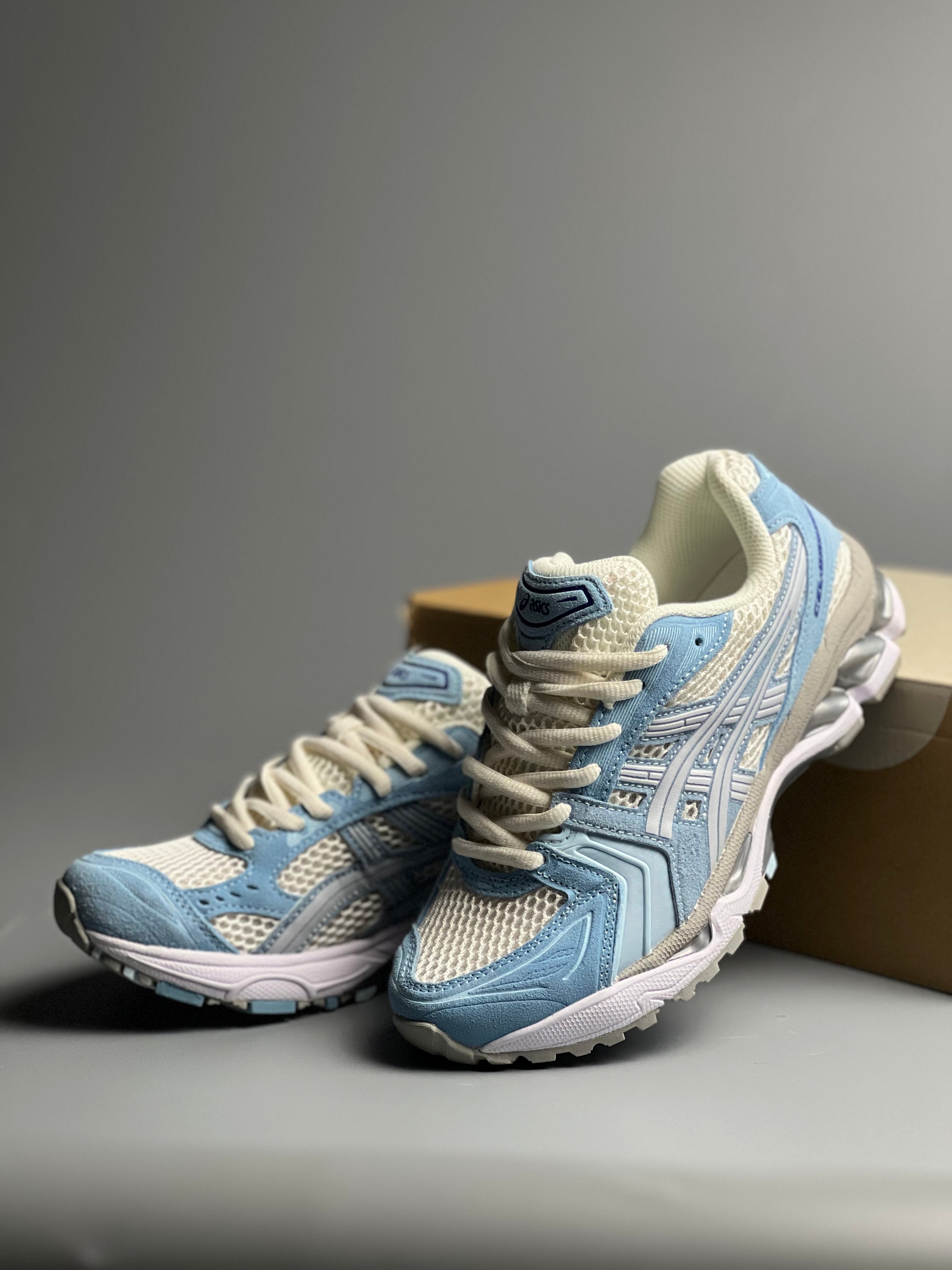 Asics kyano 14 famme