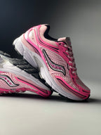 Saucony Fuschia/Pink