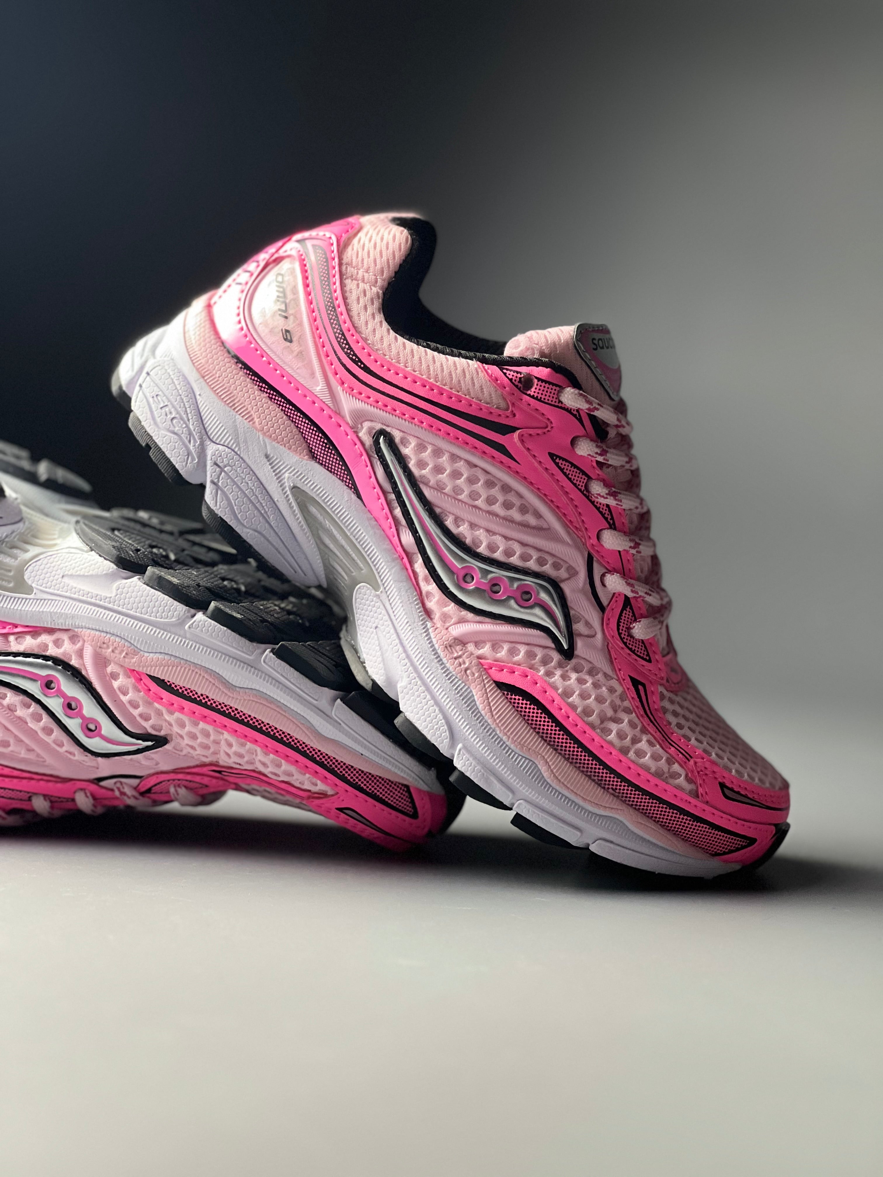 Saucony Fuschia/Pink